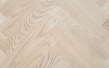  Oak Champagne chevron